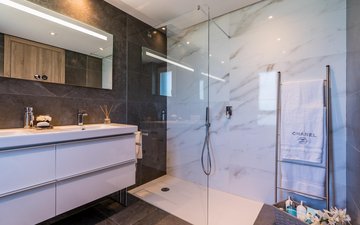 Property slide 24