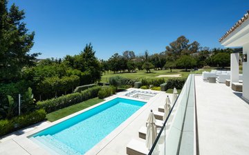 Slajd nieruchomości 21