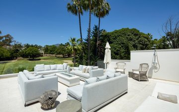 Slajd nieruchomości 22