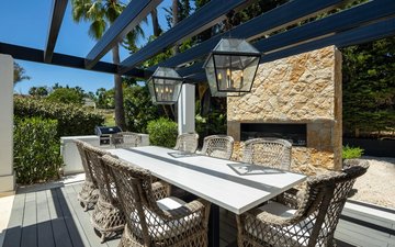 Slajd nieruchomości 24