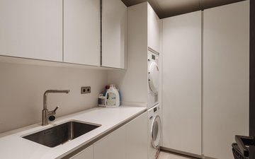 Property slide 59