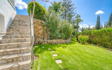 Property slide 55