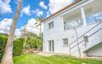 Property slide 62