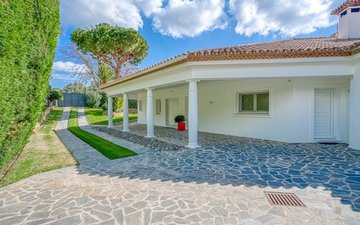 Property slide 74