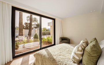 Property slide 51