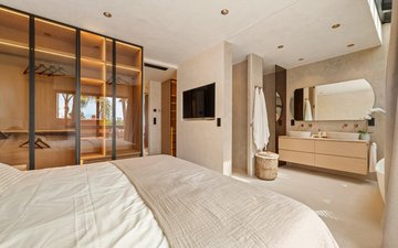 Property slide 22