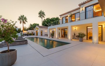 Property slide 82