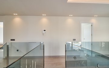 Property slide 61