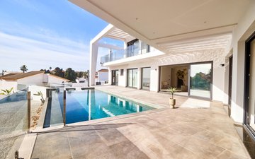 Property slide 67