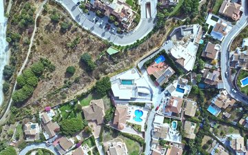 Property slide 86