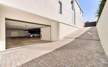 Property slide 64