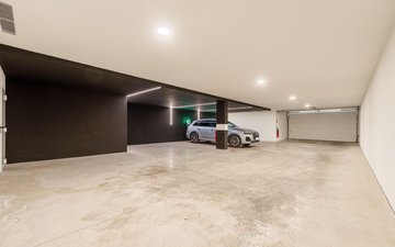 Property slide 66