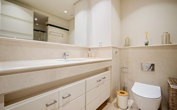 Property slide 31