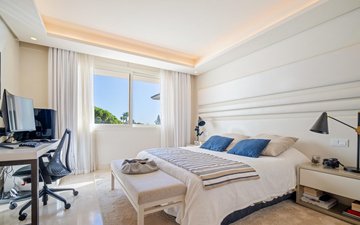 Property slide 36