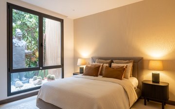 Property slide 61