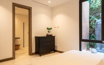 Property slide 62