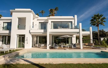Property slide 81
