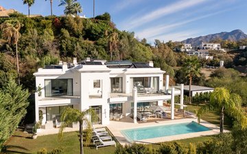Property slide 84