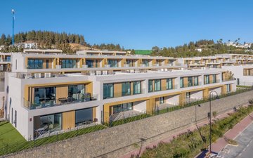 Property slide 81