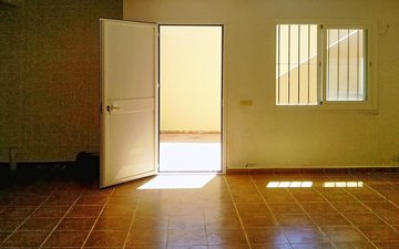 Property slide 40