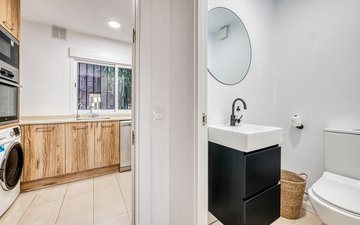 Property slide 19