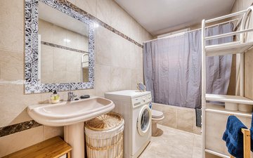 Property slide 33