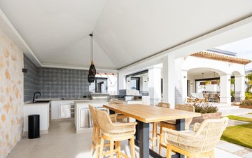 Property slide 66