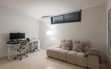 Property slide 30