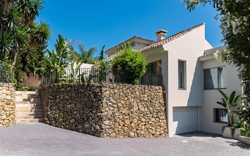 Property slide 29