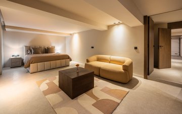 Property slide 72