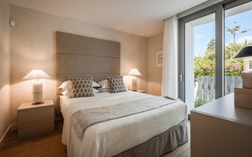 Property slide 16