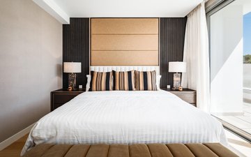 Property slide 22
