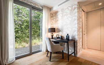 Property slide 25
