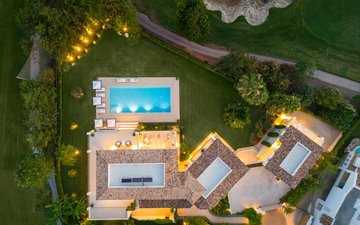 Property slide 50