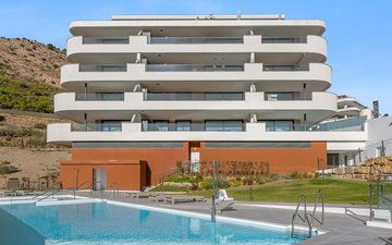 Property slide 39