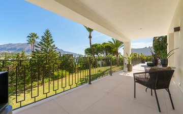Property slide 20