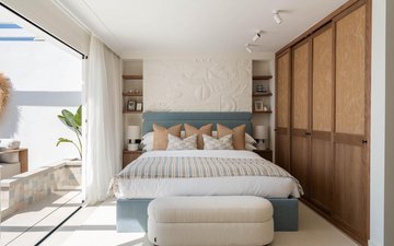 Property slide 25