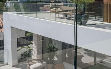 Property slide 73