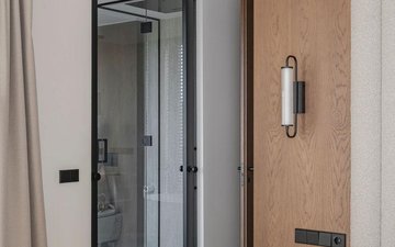 Property slide 78