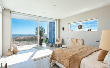 Property slide 25