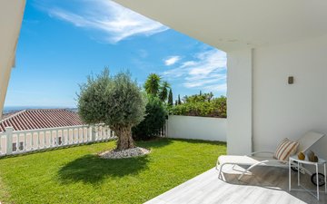 Property slide 41