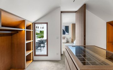 Property slide 19
