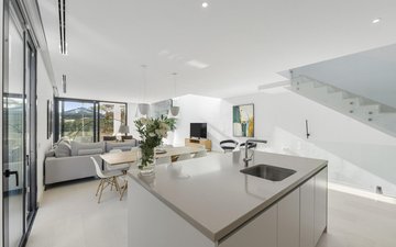 Property slide 10
