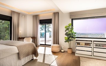 Property slide 10