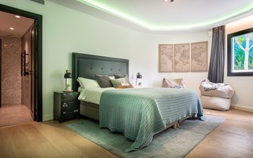Property slide 17