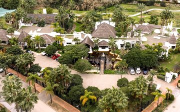 Property slide 21