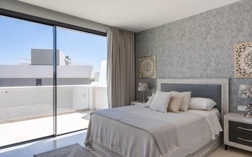 Property slide 17