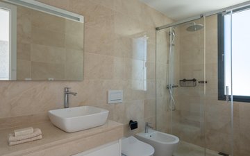 Property slide 20