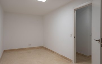 Property slide 33