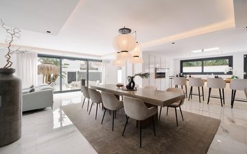 Property slide 82